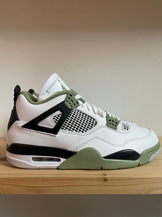 Jordan 4 Retro Seafoam (WMNS)