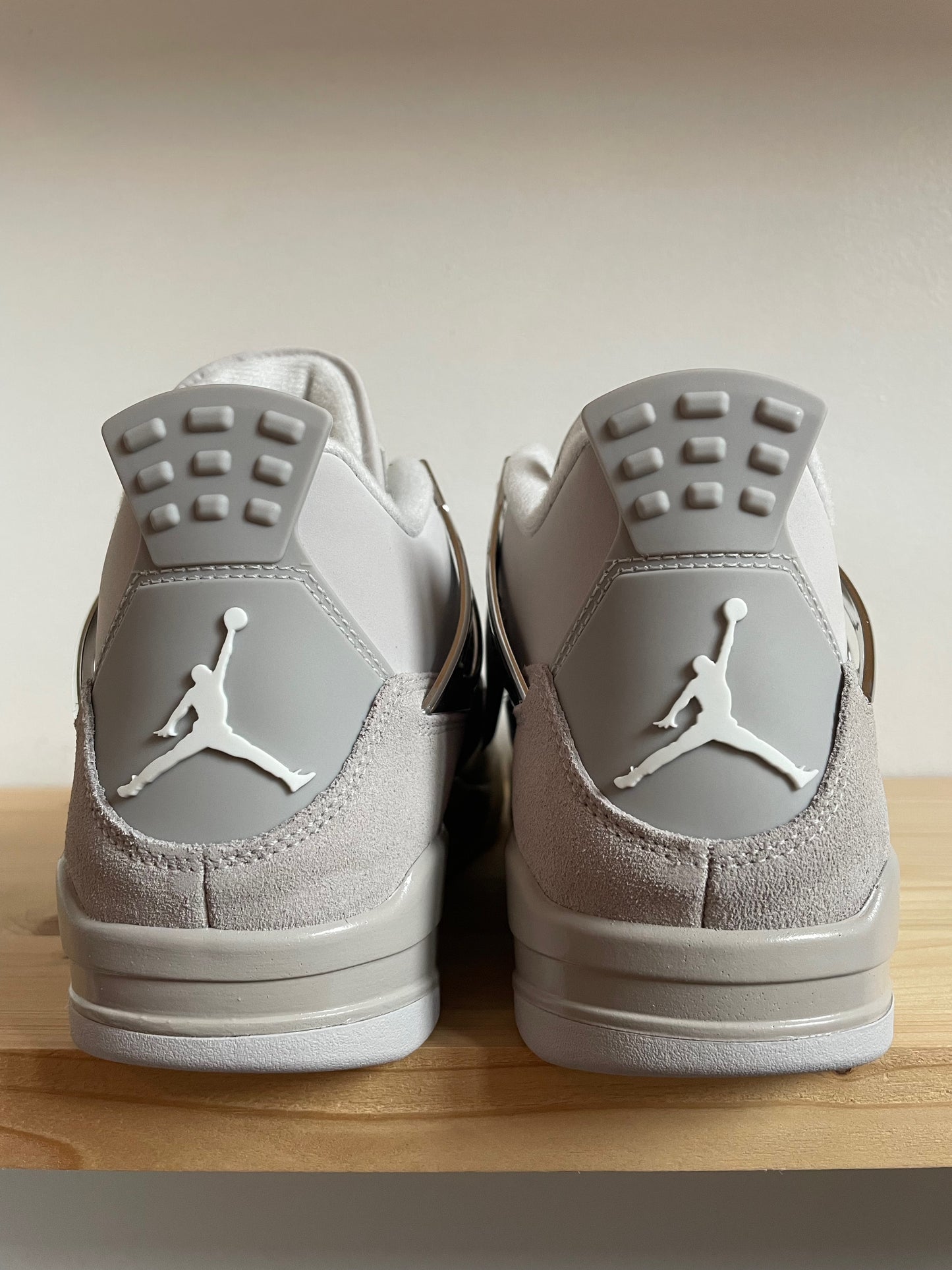 Jordan 4 Retro "Frozen Moments" (W)